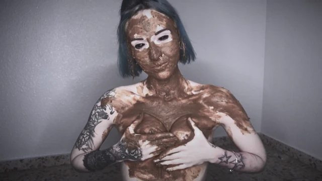 Really Dirty Girl with SHIT thumbnail